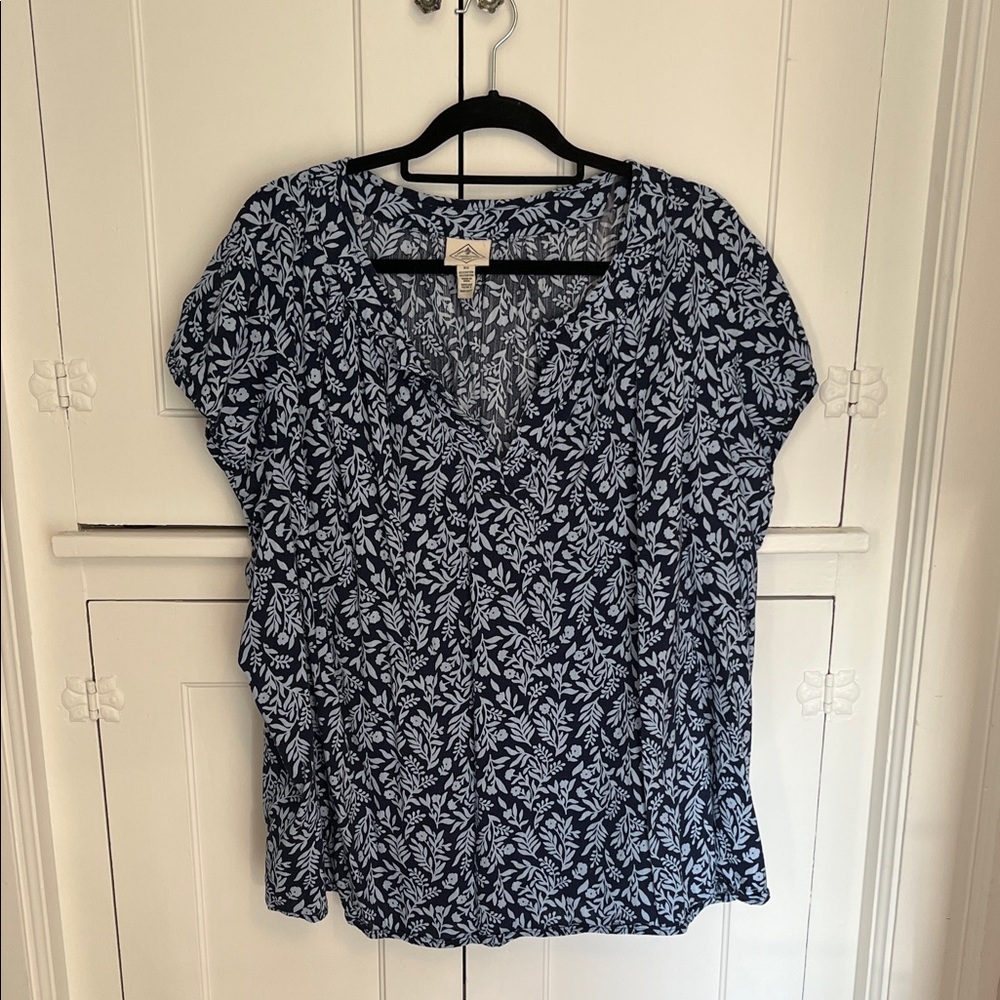St. John's Bay Navy and Light Blue Floral V-Neck Blouse
